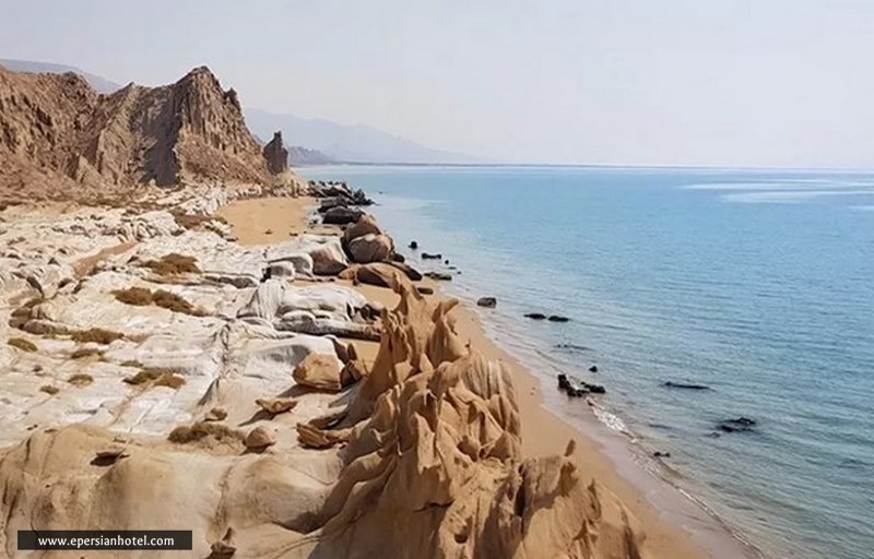 ساحل بندر مقام هرمزگان